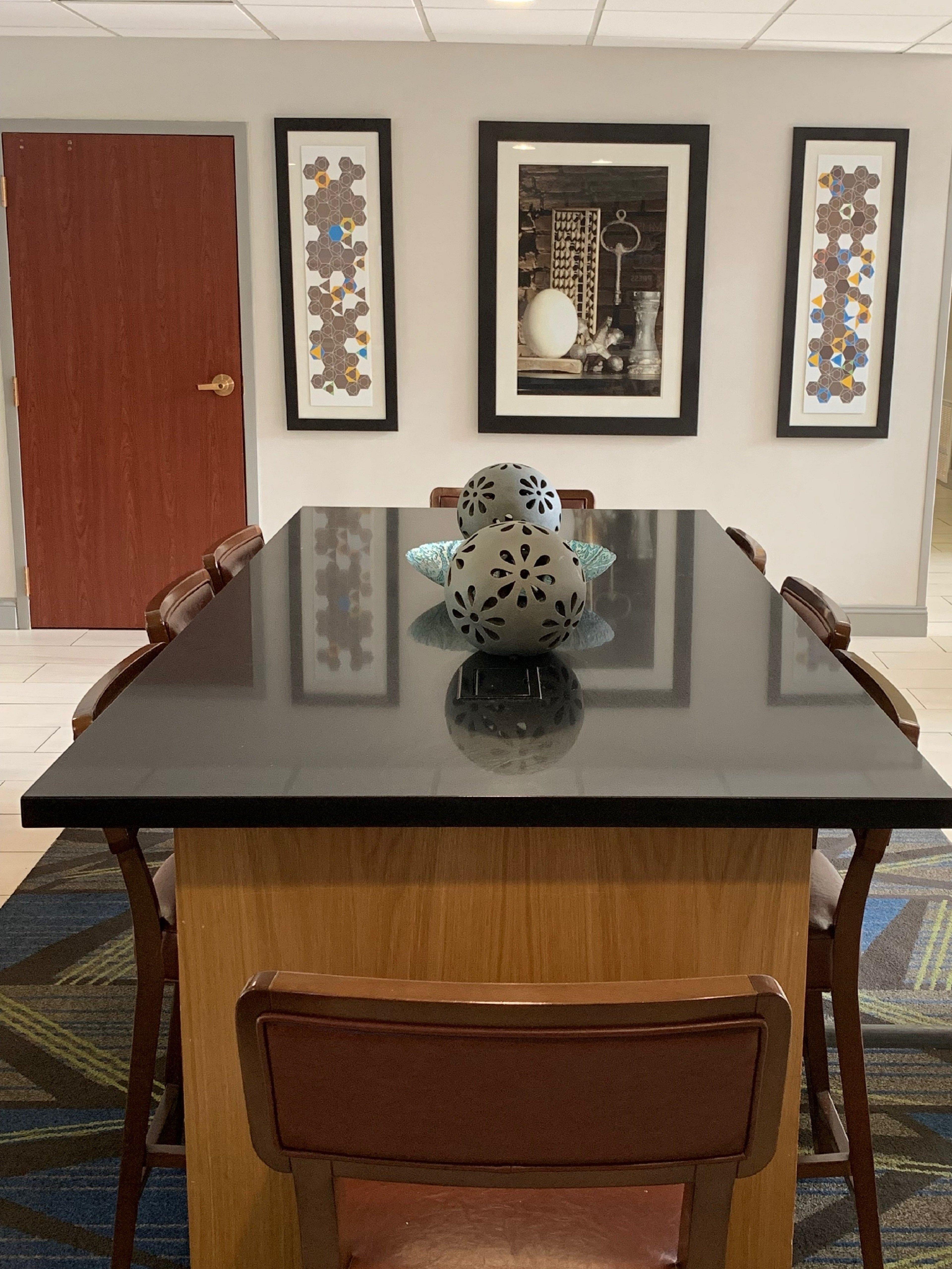 Holiday Inn Express & Suites Charlotte Arpt-Belmont By Ihg Eksteriør billede