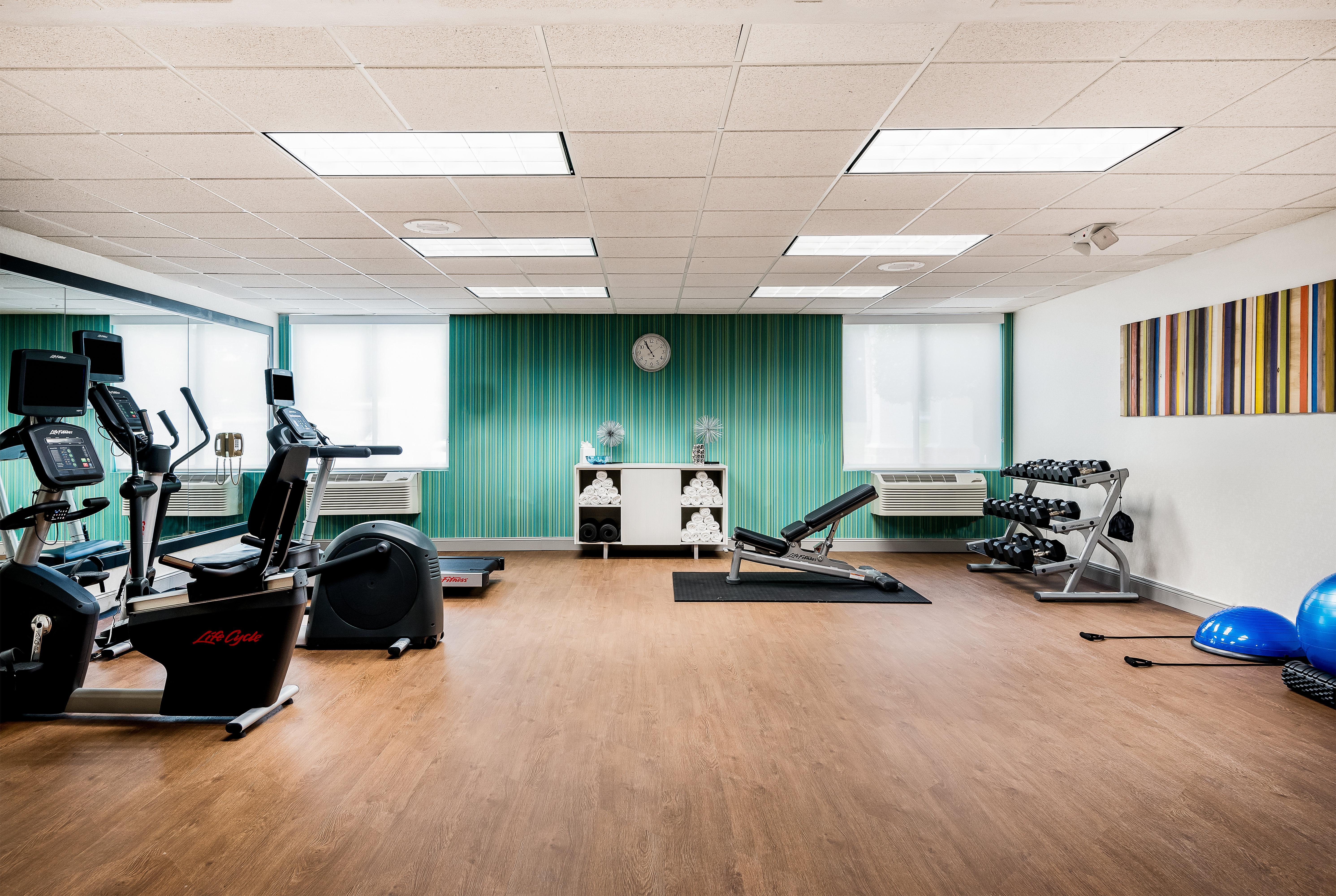 Holiday Inn Express & Suites Charlotte Arpt-Belmont By Ihg Eksteriør billede