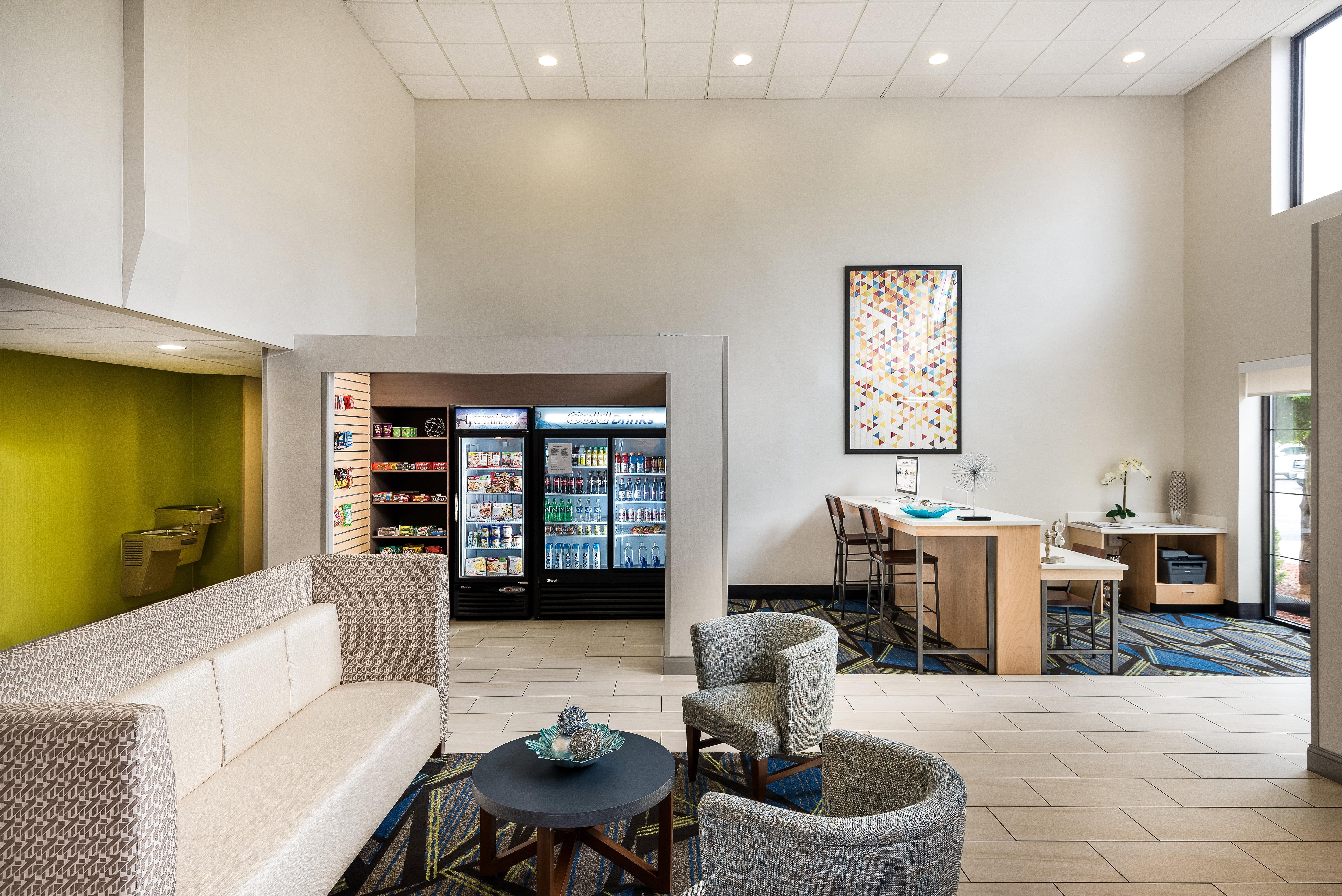Holiday Inn Express & Suites Charlotte Arpt-Belmont By Ihg Eksteriør billede