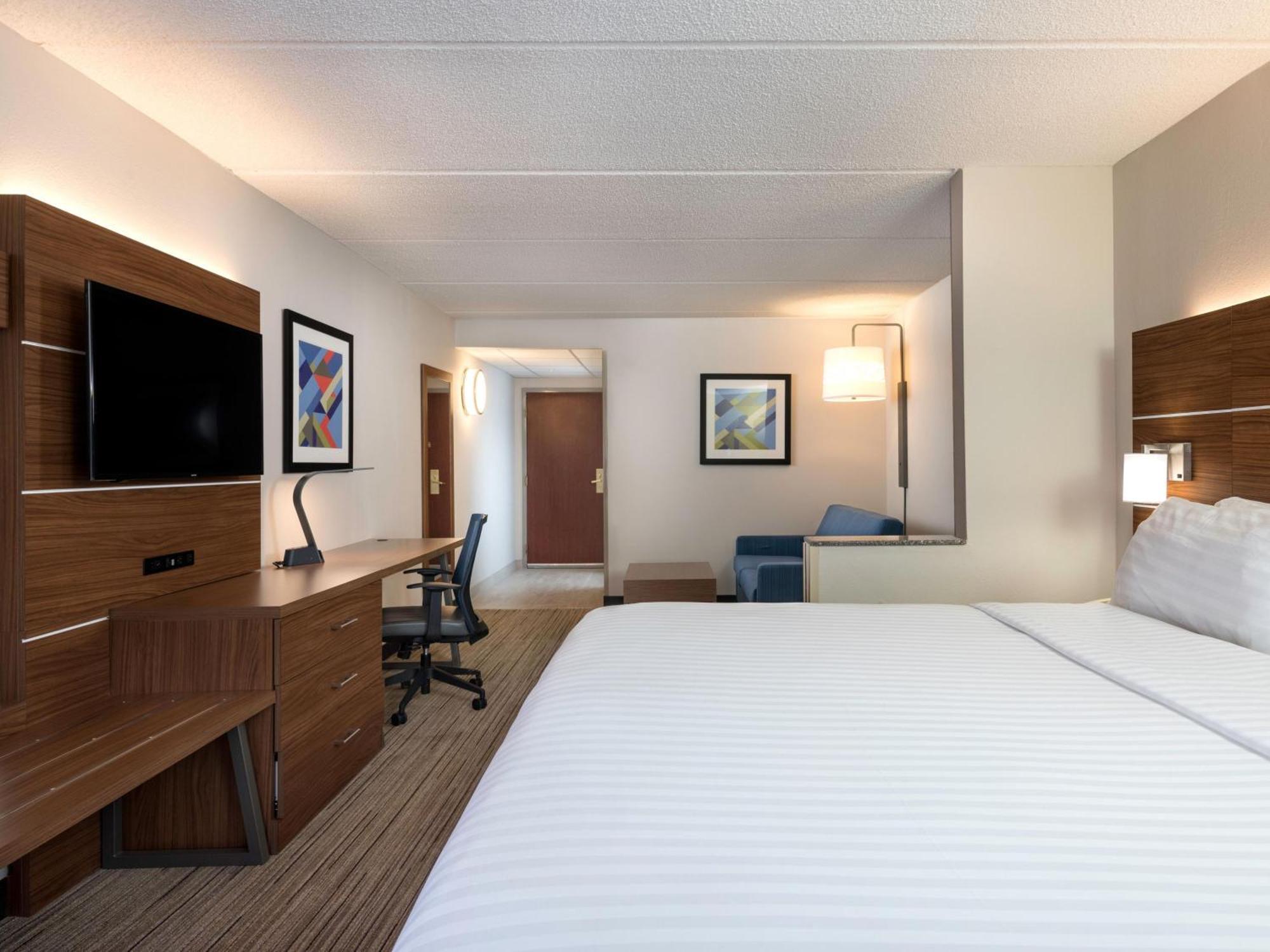 Holiday Inn Express & Suites Charlotte Arpt-Belmont By Ihg Eksteriør billede